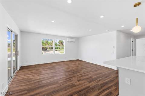 13670 Dowitcher Dr, Fort Myers FL - photo 14 of 49