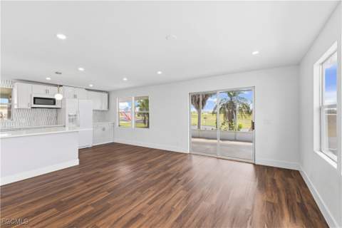 13670 Dowitcher Dr, Fort Myers FL - photo 16 of 49