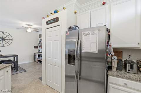 2009 Tamarron Ln, Naples FL - photo 9 of 34