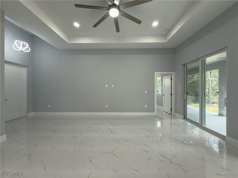 6137 Higgins Ave, Fort Myers FL - photo 10 of 32