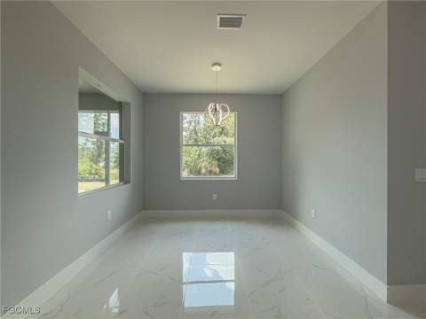 6137 Higgins Ave, Fort Myers FL - photo 8 of 32