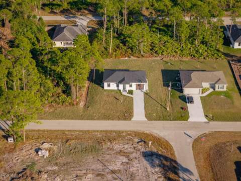1005 Brenton Ave, Lehigh Acres FL - photo 18 of 21