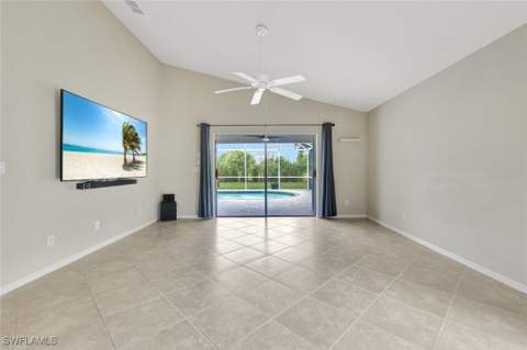 15645 Beachcomber Ave, Fort Myers FL - photo 10 of 33