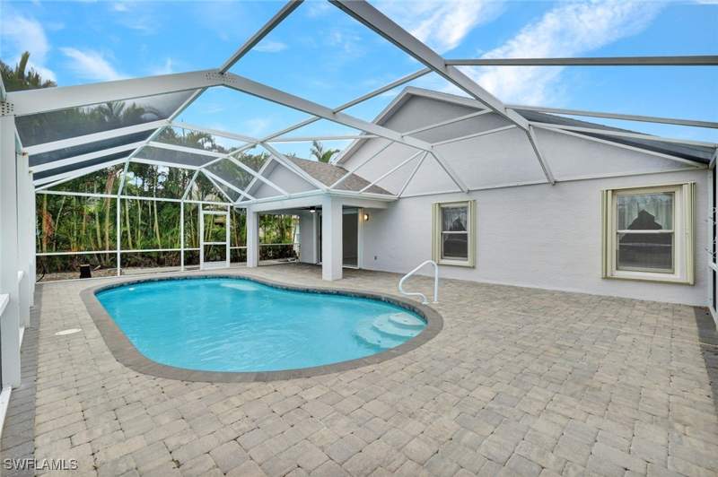 4 bedroom SingleFamilyResidence at 15645 Beachcomber Ave, Beachwalk Isles, Fort Myers — photo 5