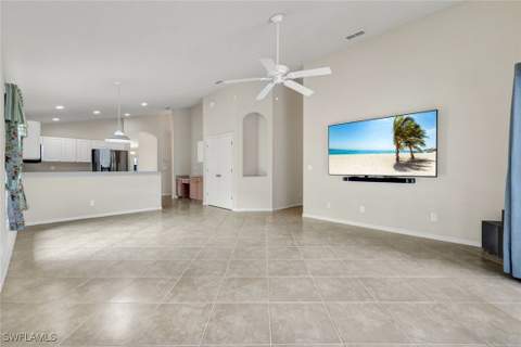 15645 Beachcomber Ave, Fort Myers FL - photo 7 of 33