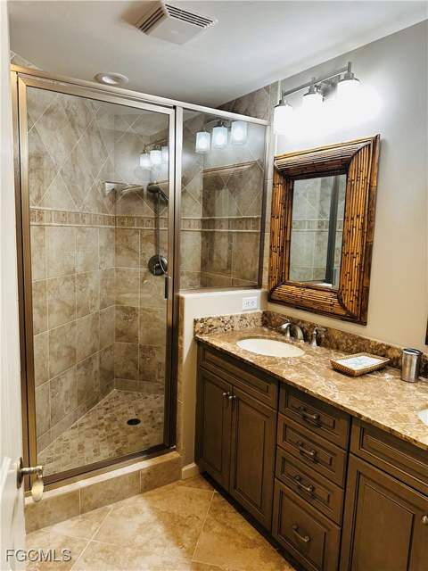 5781 Cape Harbour Dr 502, Cape Coral FL - photo 11 of 37