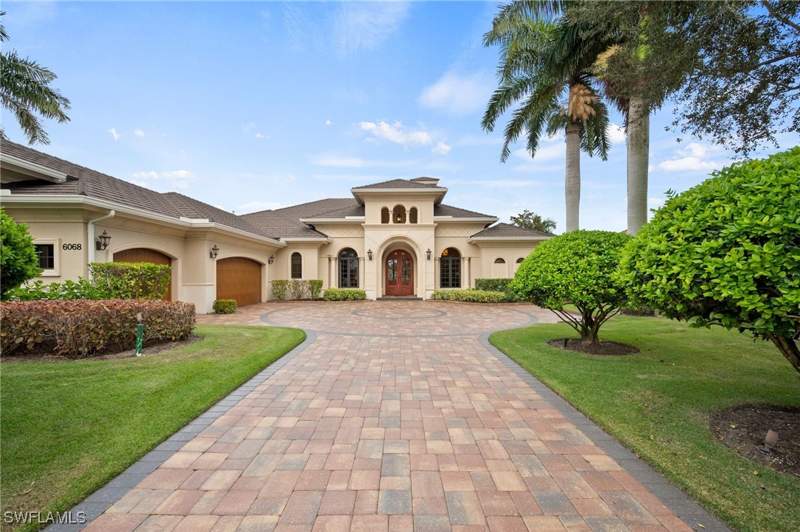 4 bedroom SingleFamilyResidence at 6068 Sunnyslope Dr, Quail West, Naples — photo 3