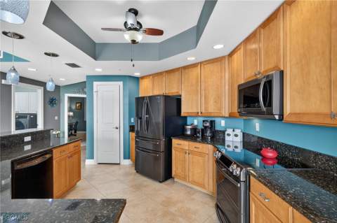 3426 Hancock Bridge Pkwy 607, North Fort Myers FL - photo 6 of 40