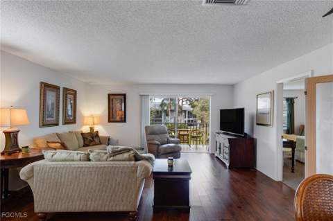7056 Nantucket Cir 8, North Fort Myers FL - photo 12 of 29
