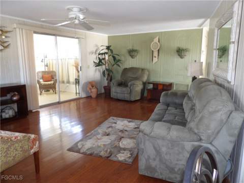 301 Twig Ct N, North Fort Myers FL - photo 7 of 21