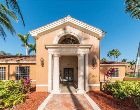 1230 Wildwood Lakes Blvd 105, Naples FL - photo 17 of 21