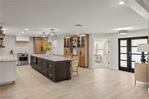 930 Kings Crown Dr, Sanibel FL - photo 13 of 50