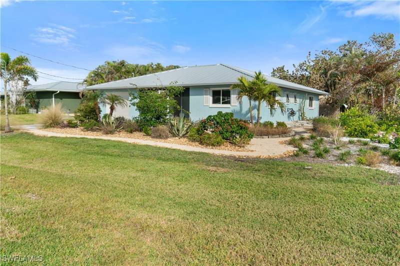 2 bedroom SingleFamilyResidence at 4896 Esplanade St, Imperial Shores, Bonita Springs — photo 2