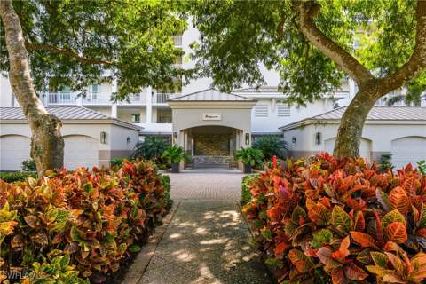 4975 Bonita Beach Rd 507, Bonita Springs FL - photo 6 of 44