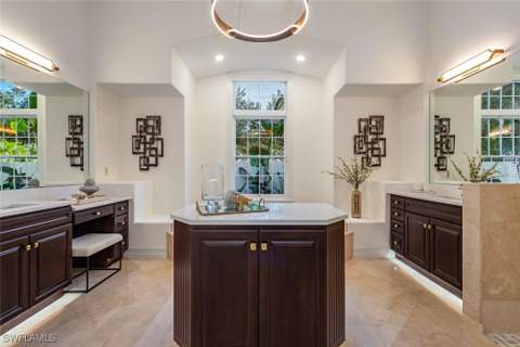 1252 Pocantico Ln, Naples FL - photo 18 of 50