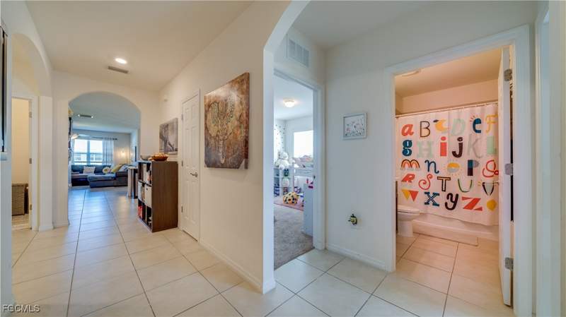 4 bedroom SingleFamilyResidence at 1103 SW 47th St, Cape Coral, Cape Coral — photo 5