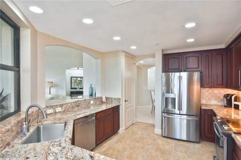 11600 Court Of Palms 606, Fort Myers FL - photo 13 of 48