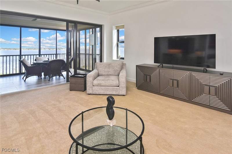 3 bedroom Condominium at 11600 Court Of Palms 606, Palmas Del Sol, Fort Myers — photo 5