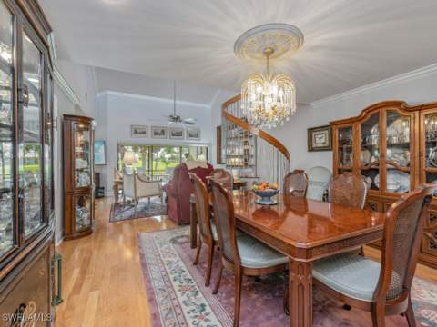 594 Augusta Blvd 3, Naples FL - photo 6 of 20