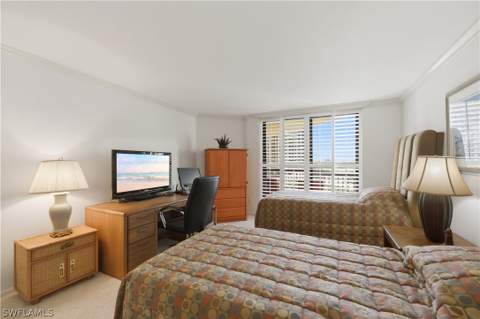 4551 Gulf Shore Blvd N 605, Naples FL - photo 24 of 49