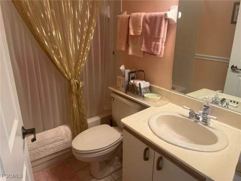 13191 Oakmont Dr 8, Fort Myers FL - photo 15 of 44