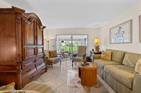 1409 Tropic Ter, North Fort Myers FL - photo 6 of 33