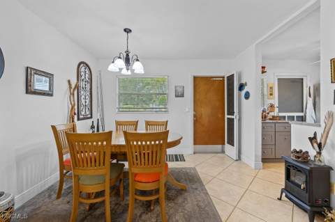 1409 Tropic Ter, North Fort Myers FL - photo 8 of 33