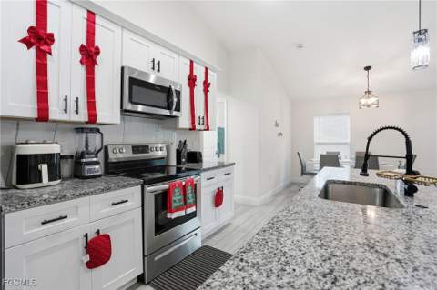 1013 Atherton Ave, Lehigh Acres FL - photo 17 of 43