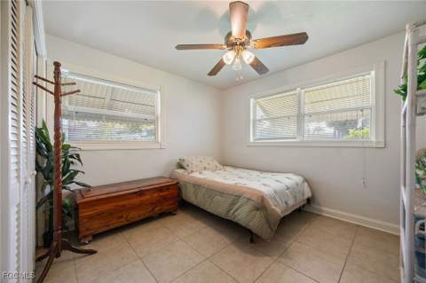 5128 York Ct, Cape Coral FL - photo 23 of 50