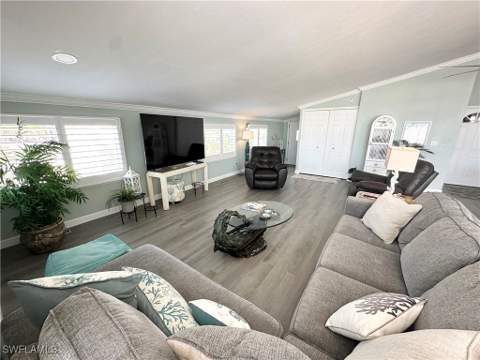 17940 Peppard Dr, Fort Myers Beach FL - photo 11 of 37
