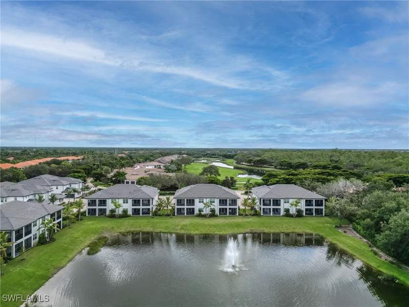3 bedroom Condominium at 16881 Fairgrove Way 7-102, Fairgrove, Naples — photo 3