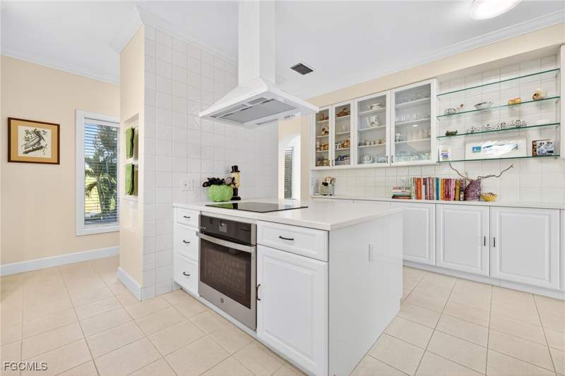 3 bedroom SingleFamilyResidence at 1987 My Tern Ct, Herons Landings I, Sanibel — photo 5