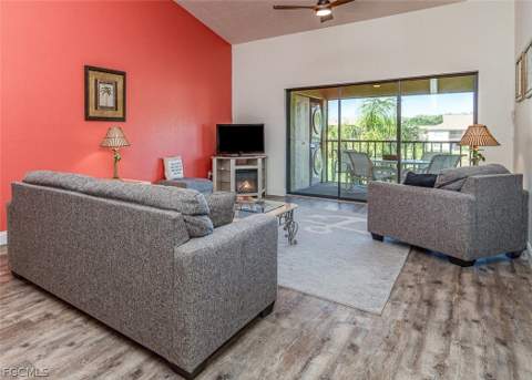 13120 Cross Creek Blvd 208, Fort Myers FL - photo 20 of 44