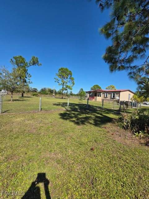 1860 Poinsettia Ave, Lehigh Acres FL - photo 12 of 48