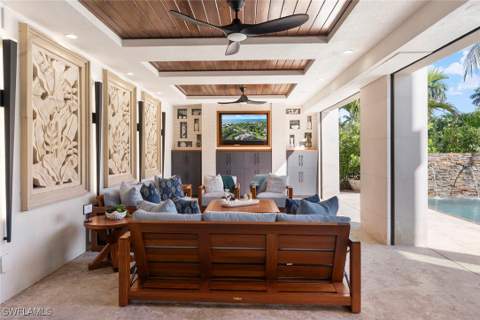 1441 Gulf Shore Blvd S, Naples FL - photo 10 of 49