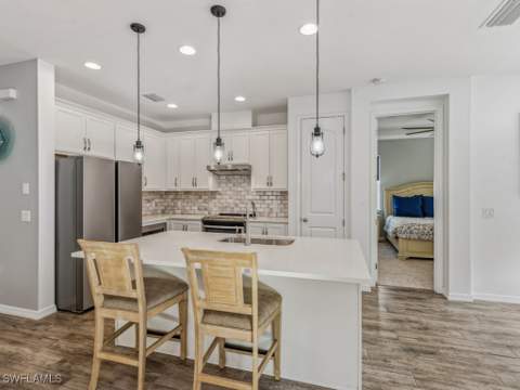 14567 Topsail Dr, Naples FL - photo 8 of 45