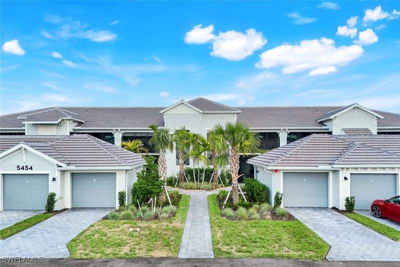 2 bedroom Condominium at 5454 Double Eagle Cir 3321, The National Golf & Country Club At Ave Maria, Ave Maria — photo 2
