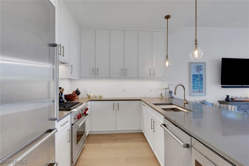 2 bedroom Condominium at 850 Central 303, Eight Fifty Central, Naples — photo 5