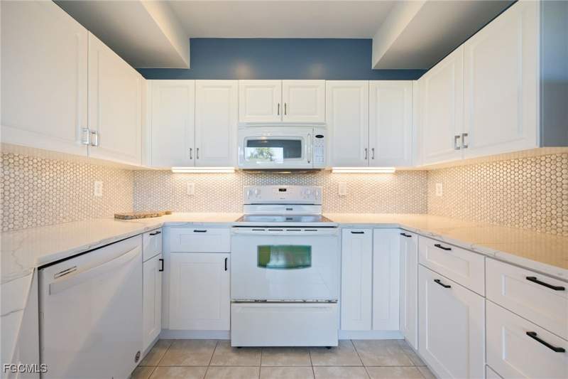 2 bedroom Condominium at 4015 Palm Tree Blvd 102, Fairway Villas, Cape Coral — photo 4
