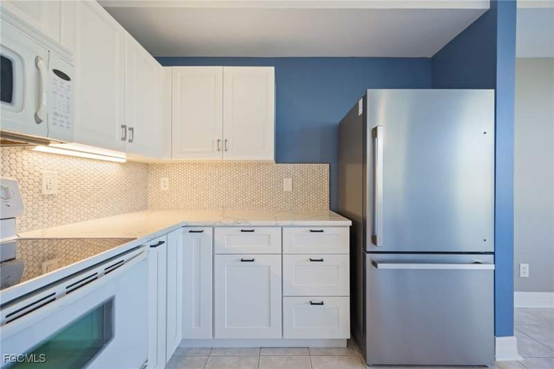 2 bedroom Condominium at 4015 Palm Tree Blvd 102, Fairway Villas, Cape Coral — photo 5