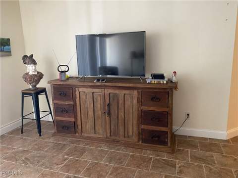 1521 SW 47th Ter 103, Cape Coral FL - photo 8 of 8