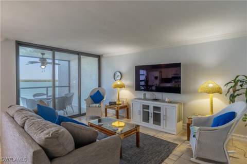 1085 Bald Eagle Dr E505, Marco Island FL - photo 13 of 50