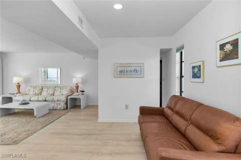 929 Collier Ct B201, Marco Island FL - photo 6 of 31