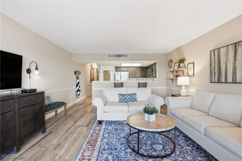 400 Lenell Rd 706, Fort Myers Beach FL - photo 12 of 33