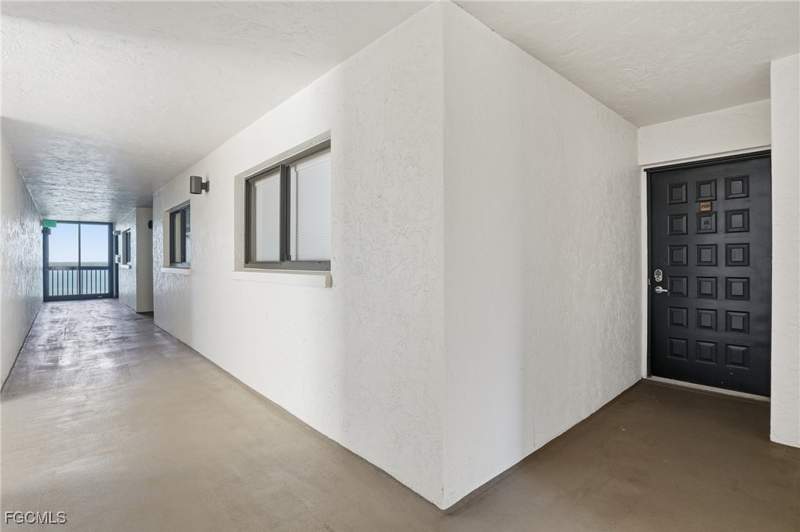 1 bedroom Condominium at 400 Lenell Rd 706, Windward Point Condo, Fort Myers Beach — photo 5