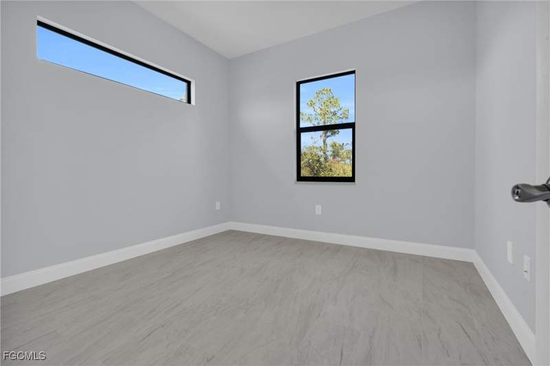 4 bedroom SingleFamilyResidence at 3605 E 6th St, Lehigh Acres, Lehigh Acres — photo 5