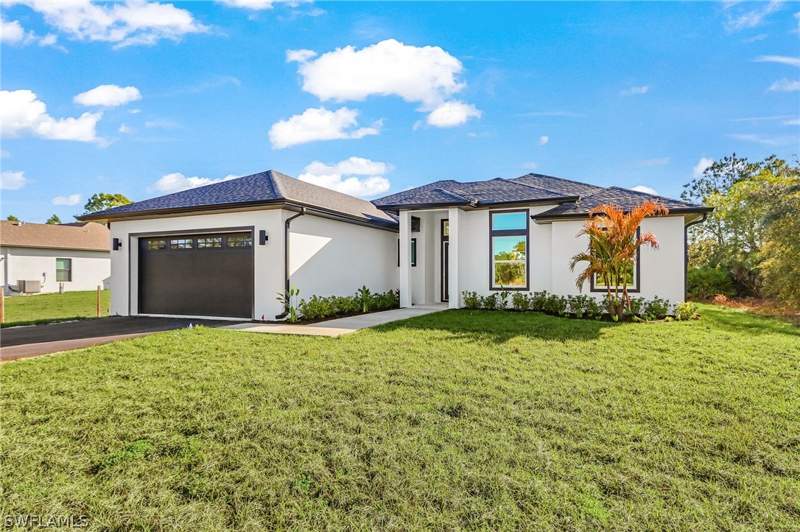3 bedroom SingleFamilyResidence at 4446 8th St NE, Golden Gate Estates, Naples — photo 3