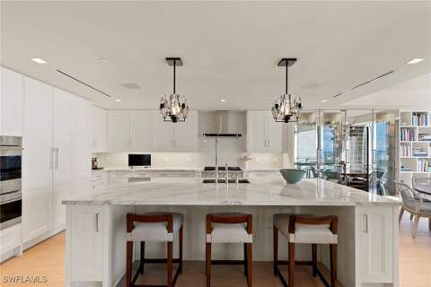 6897 Grenadier Blvd 902, Naples FL - photo 10 of 50
