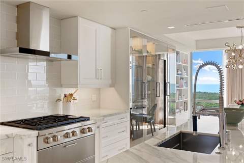 6897 Grenadier Blvd 902, Naples FL - photo 12 of 50