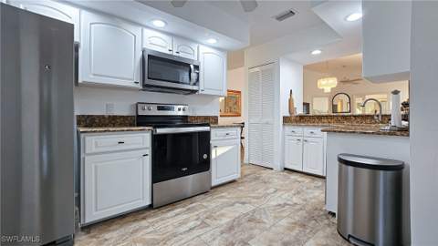 14805 Crooked Pond Ct, Fort Myers FL - photo 15 of 50
